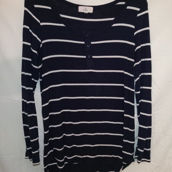 pink republic woman top size large - Picture 2 of 6